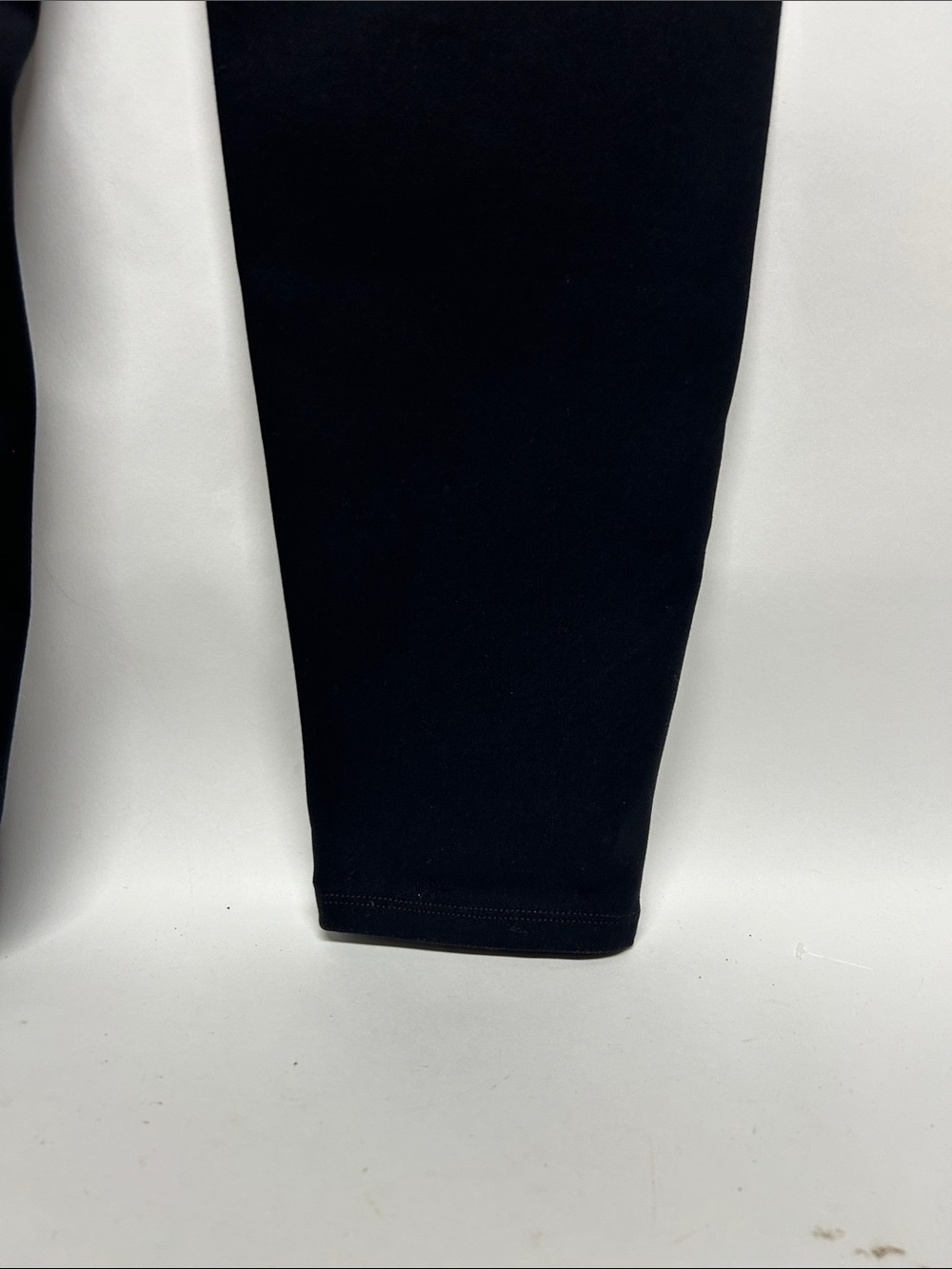 EILEEN FISHER Black pants size large - Picture 6 of 6